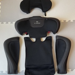 AILEBEBE チャイルドシートの画像