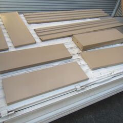 未組立　未使用　KOKUYO　コクヨ　ホームシェルフ　HR-5　スチール本棚　５段　ブックエンド付き　高さ150×幅80×奥行26㎝　一部サビ・ヨゴレ有　の画像