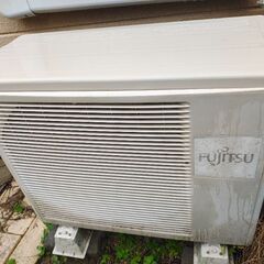 富士通　エアコン　2008年製　故障の画像
