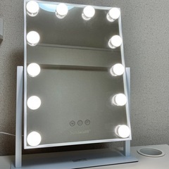 女優ミラー　の画像