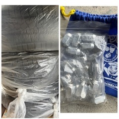 215/60 R17サイズ　スタッドレスタイヤ4本セット　アルファード、エスティマの画像