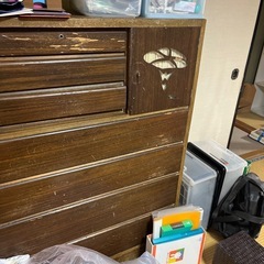 家具、家電、収納ケースなどの画像