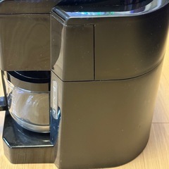 DeLonghi デロンギ コーヒーメーカー  エスプレッソ式 BCO410J-B
の画像