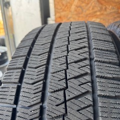 バリ山　BRIDGESTONE ブリヂストン　ブリジストン　VRX2 205/55R16 スタッドレス　タイヤ　2019年製　16インチの画像