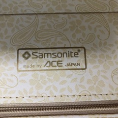 samsnonite 超軽量　大型　70×50cmスーツケース(鍵付き)の画像
