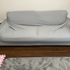 【無料0円
早い者勝ち】3人用ソファーの画像