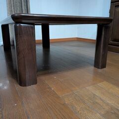 リビング用テーブル、無料でお譲り致します。の画像