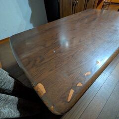 リビング用テーブル、無料でお譲り致します。の画像