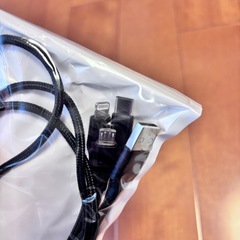 《決まりました》3in1充電ケーブルの画像