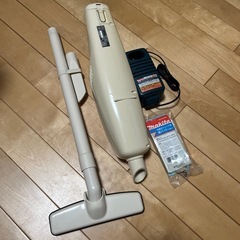 Makita  充電式クリーナー 4093Dの画像
