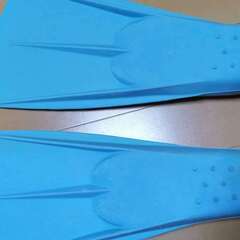 MSサイズ ペア】ドルフィン スイミングフィン（足ひれ）22-24cm ブルー 水泳 練習用 スノーケリングの画像