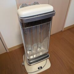 アラジン 赤外線グラファイトヒーター 1000W AEH-2G10Nの画像