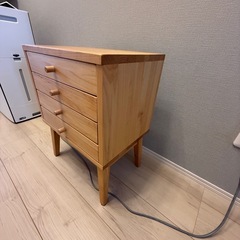 チェスト4段　木製の画像