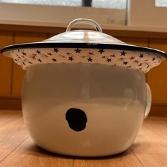 ホーローおまる20cm(フタ、座面カバー付き)の画像