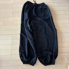 シャカシャカパンツの画像