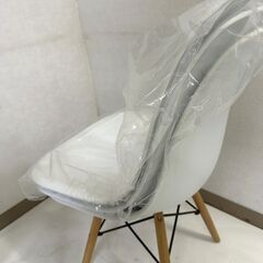 伊勢崎店【現状品】ji11-15 LIVINZ 食堂イス クルリ リビンズの画像