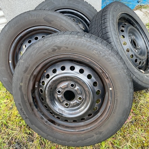 スタッドレスタイヤＢＬIＺＺＡＫ