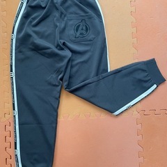 MARVEL　ジャージ　パンツの画像