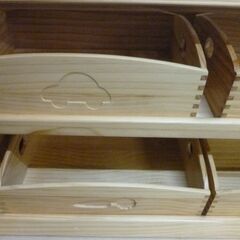 2-1-2　※取引中/売約済***********未使用/新品　アウトレット特価　おもちゃラック 完成品 おもちゃ箱 おもちゃ収納 3段 絵本ラック 天然木 幅80 おもちゃ ディスプレイラック キッズ スリム 本棚 絵本 収納 3段タイプ の画像