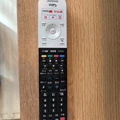 70V型SHARP AQUOS 4T‑C70BN1 黒／美品 の画像