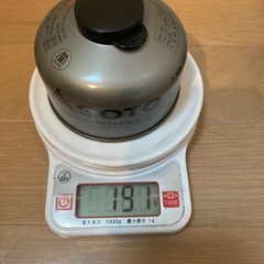 SOTO アウトドア用ガス缶×2 2018年製造の画像