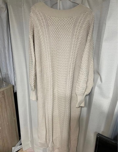【ジーナシスJEANASIS】ニットワンピース　Vネック