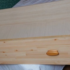 木製のタンスの画像