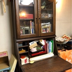 綺麗
な家具机あります。の画像