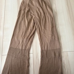 GYDAニットズボンの画像