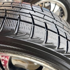 中古4
本、YOKOHAMA iceGUARD iG30（アイスガード iG30） 横浜ゴムのスタッドレスタイヤ（冬用タイヤ）ですの画像