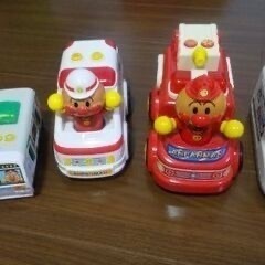 アンパンマン 列車、新幹線、消防車、救急車、ブルドーザーの画像