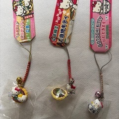 キティちゃんご当地ストラップの画像