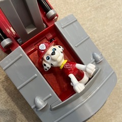パウパトロール　マーシャル　おもちゃ　消防車の画像