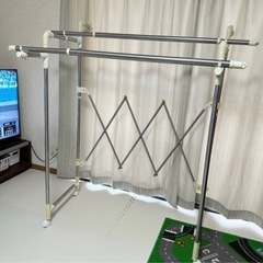 伸縮可能　洗濯物干し 竿2本付きの画像