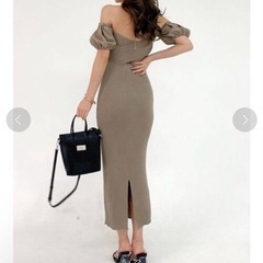 GYDA バッククロス オフショルニットワンピースの画像