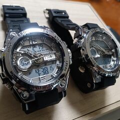 新品未使用　メンズ　スポーツウォッチ　ダイバー　防水　クロノグラフ　発光 　２個セット♪の画像