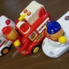 アンパンマン 列車、新幹線、消防車、救急車、ブルドーザーの画像