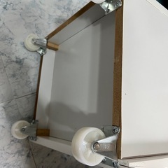 ホワイトドレッサーの画像