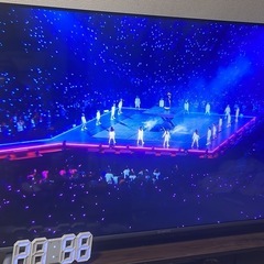  55インチ4K対応フレームレス液晶テレビの画像