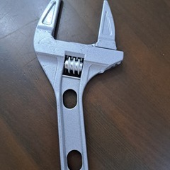 【美品】モンキーレンチ ワイド幅 6-68mm レンチの画像