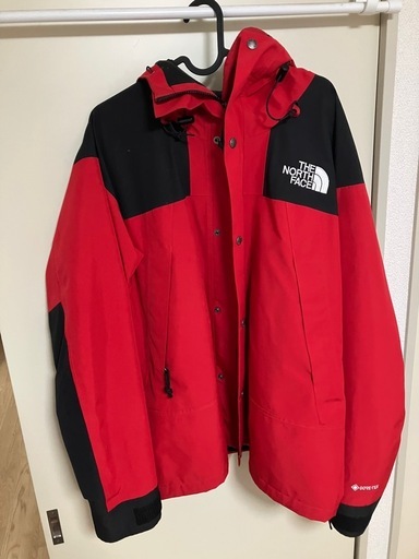 THE NORTH FACE マウンテンパーカー 赤黒