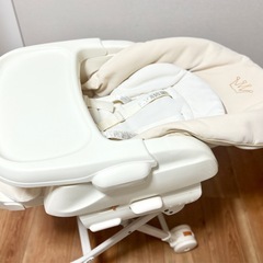 コンビ　ハイローチェアの画像