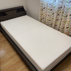 シングルベッド、マットレスの画像