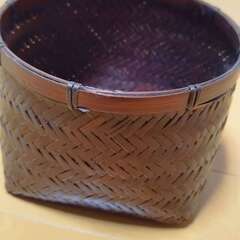 竹編み かご バスケット 網代編み 上円下方 蓋なし 和雑貨 インテリア 直径15cmの画像