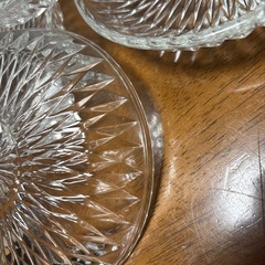 ガラス皿5枚の画像