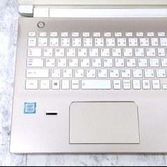 JT22 dynabookゴールド  第7世代 Core i5 ノートパソコンの画像