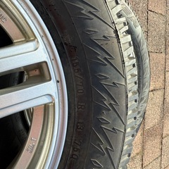 スパイクタイヤ　13インチの画像