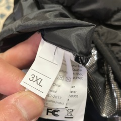 電熱ベスト未使用の画像