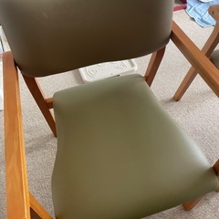 ウッドチェア　PVCレザー　2脚の画像