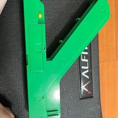 トミカの車を運ぶ 「電動スロープの画像